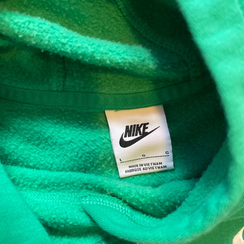 EUC Kids Unisex Nike Green Logo Hoodie / Pullover Size Large - Picture 6 of 7